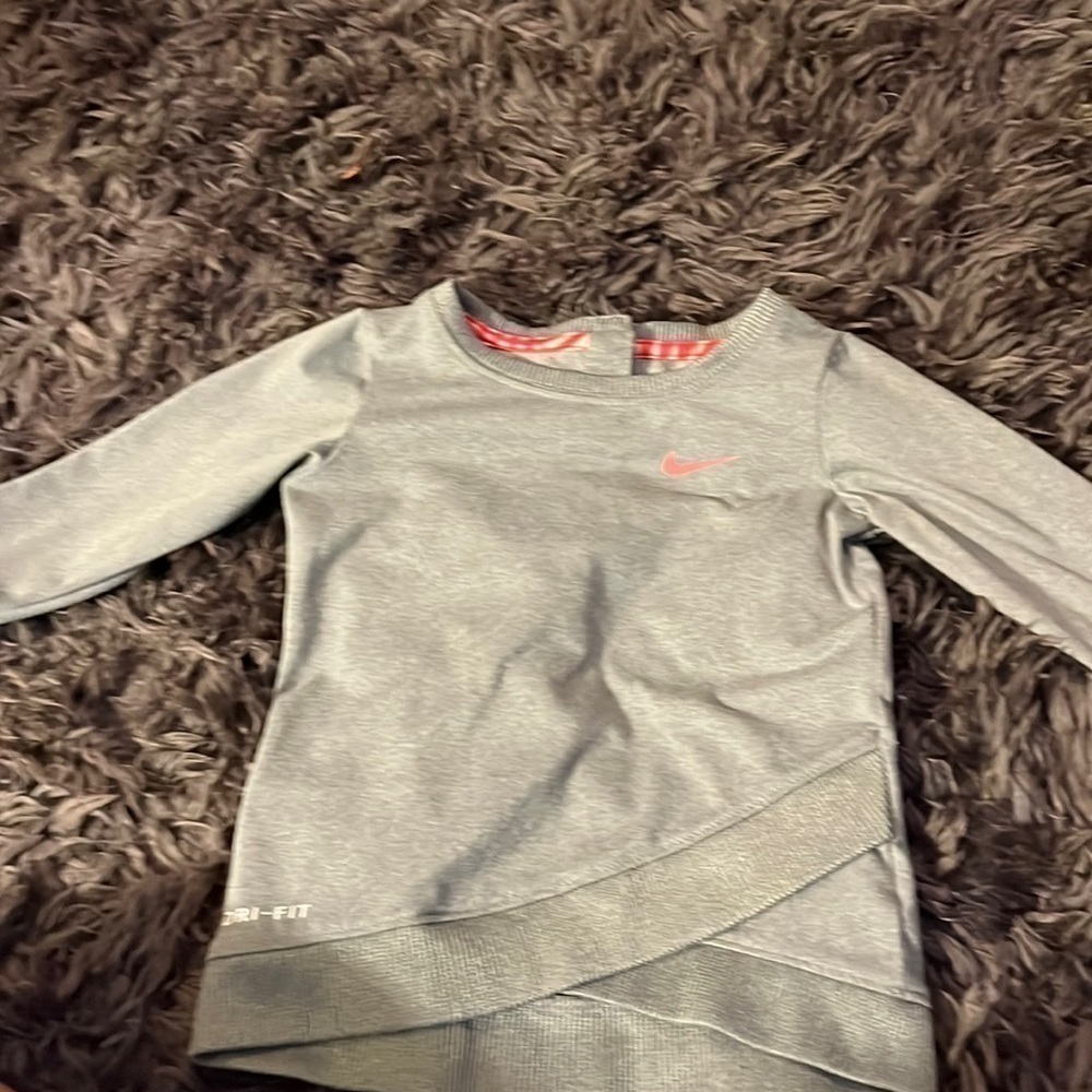 Nike dri-fit size 18 months grey long sleeve pullover.